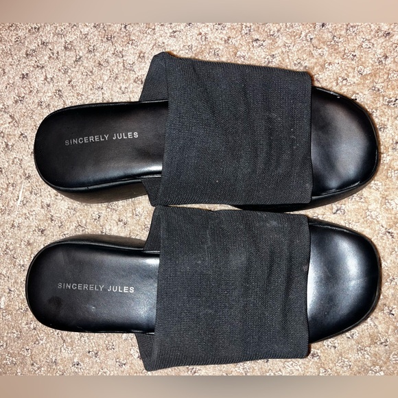 Platform sandals - Picture 3 of 3